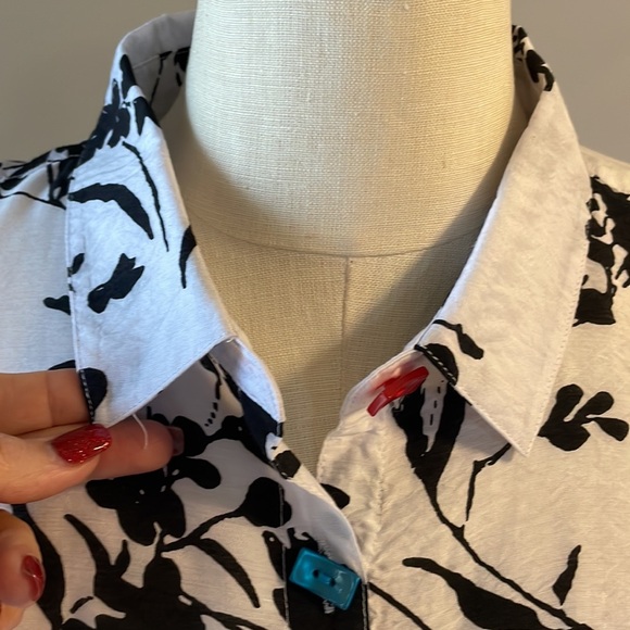 MULTIPLES black and white floral print crinkle woven point collar blouse size XS - Picture 8 of 16